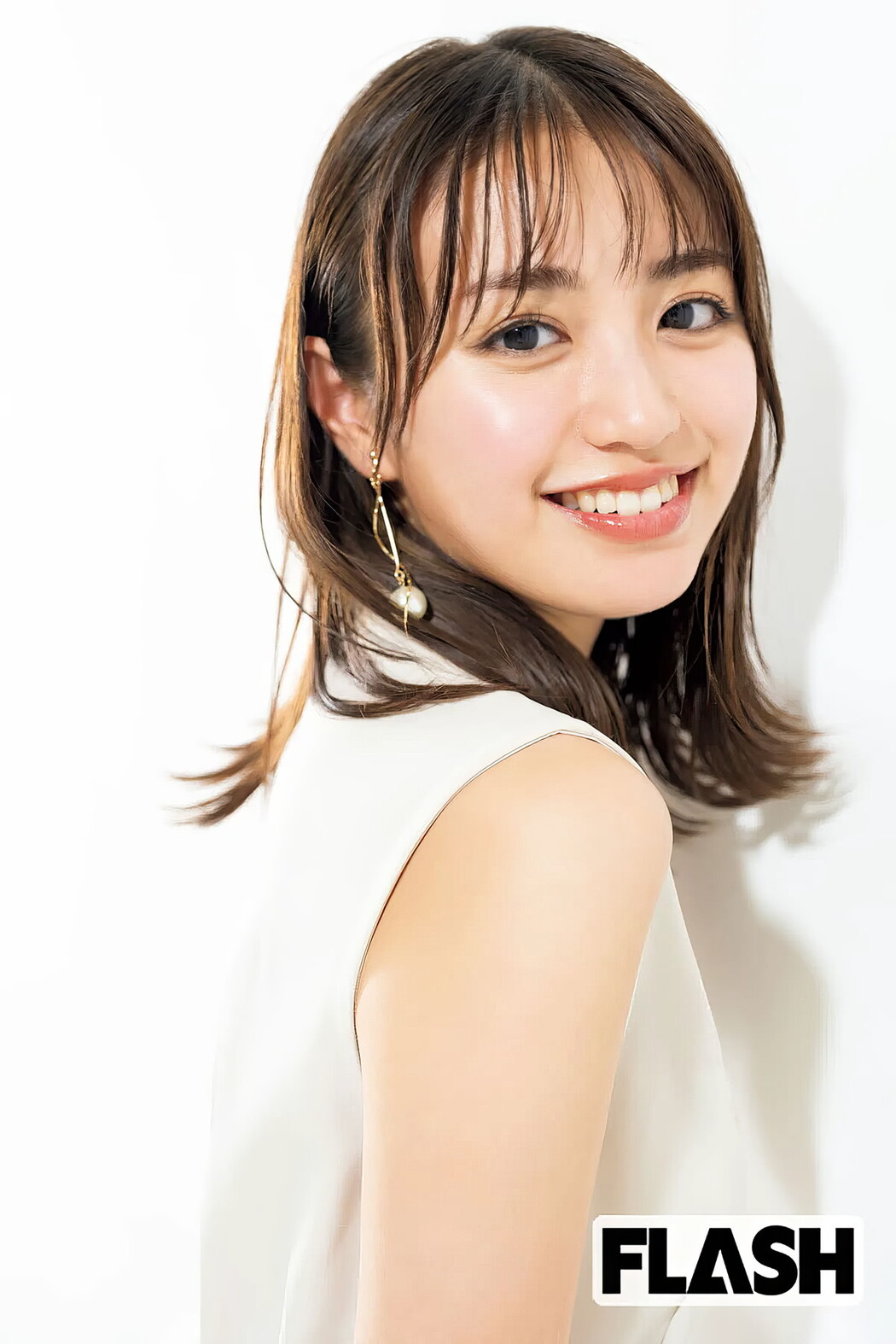 Kanon 香音, FLASH 2024.09.17 (フラッシュ 2024年9月17日号)