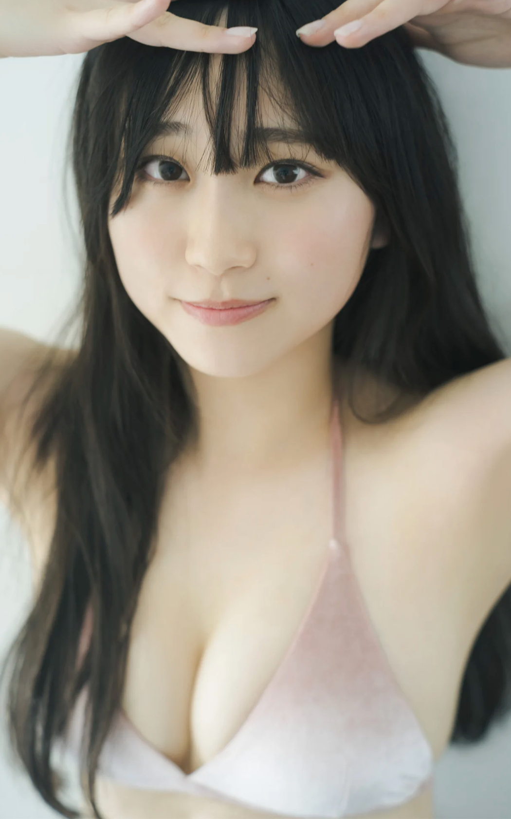 Momoko Oshiro 大白桃子, FRIDAY GOLD 2024.09（フライデーゴールド 2024年9号） Cover Photo
