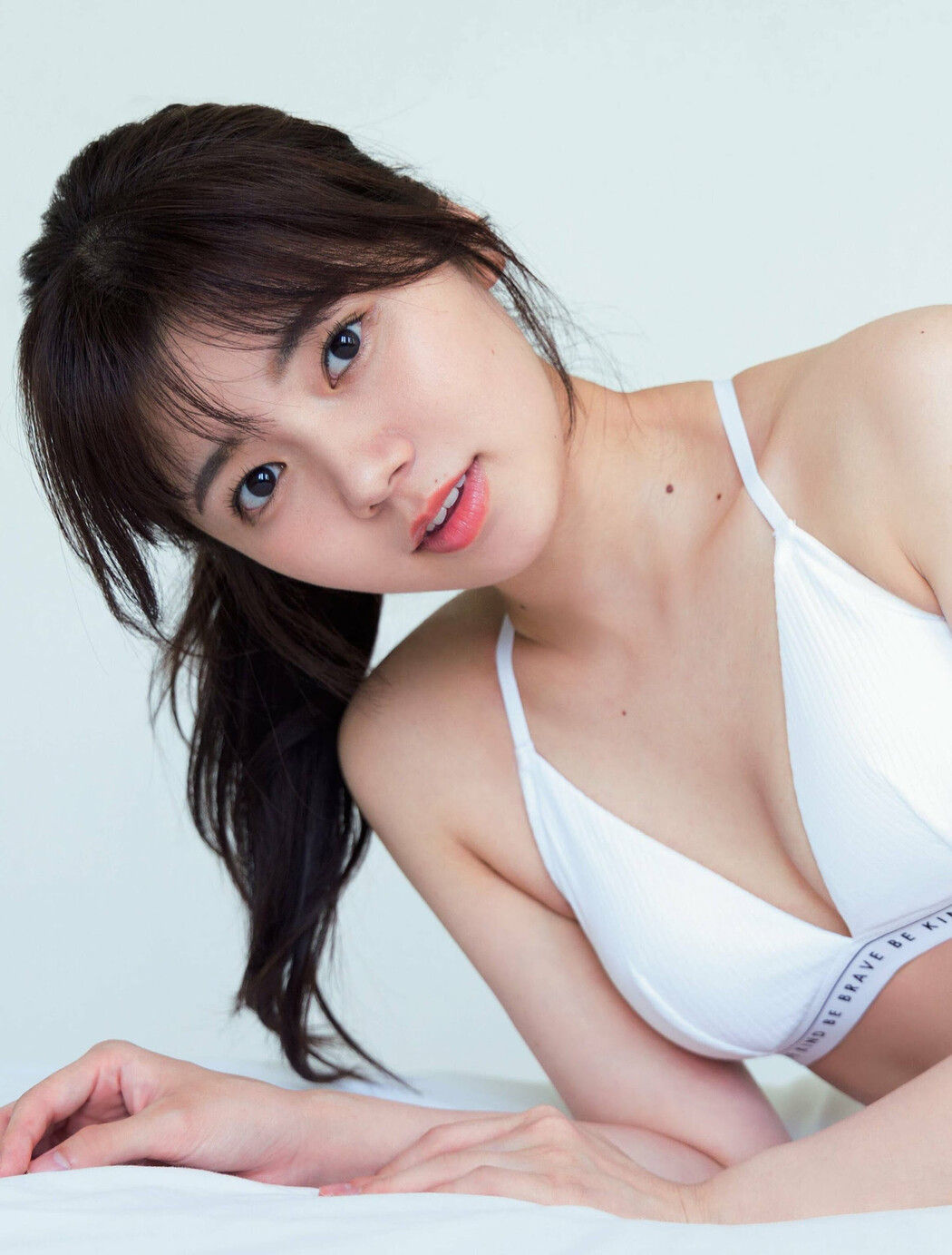 Ayano Hamaura 浜浦彩乃, FRIDAY 2024.09.20 (フライデー 2024年9月20日号) Cover Photo