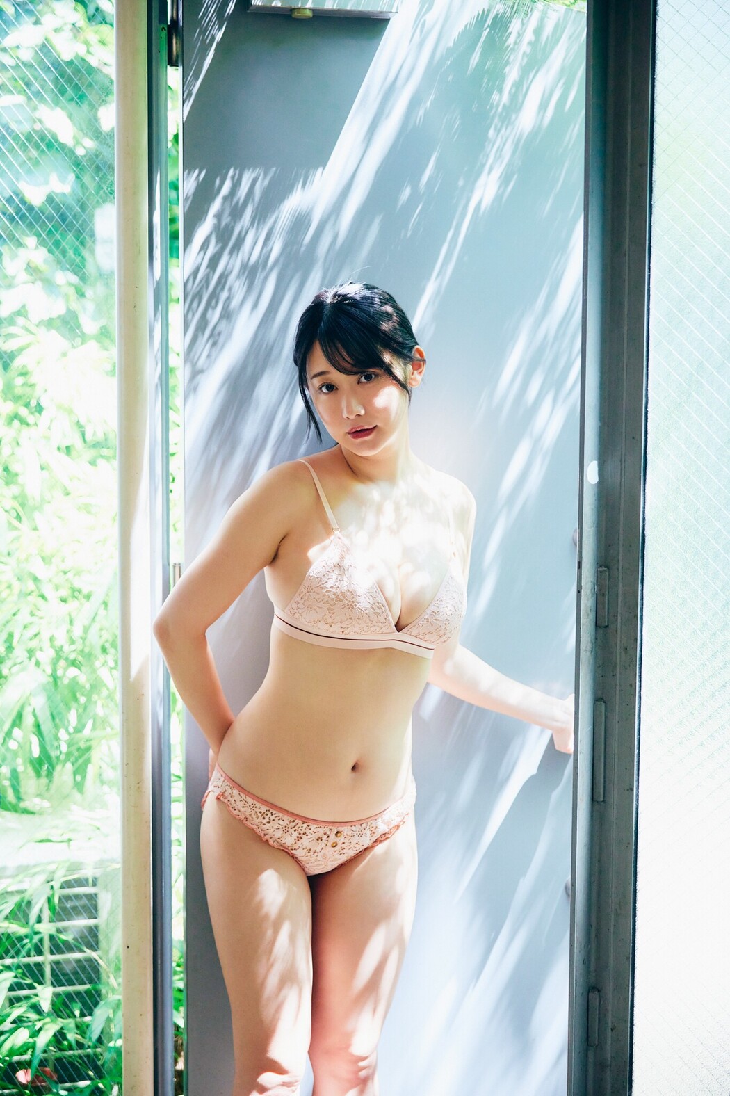 Ai Kaname 要あい, FRIDAY 2024.10.04 (フライデー 2024年10月4日号)