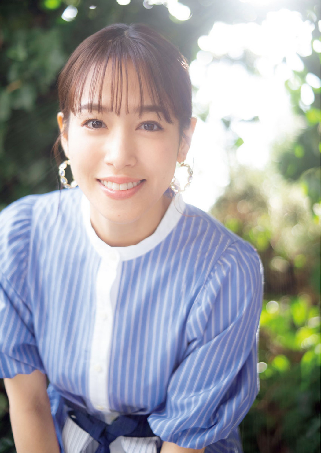 Reina Sumi 鷲見玲奈, Big Comic Spirits 2021 No.14 (ビッグコミックスピリッツ 2021年14号)