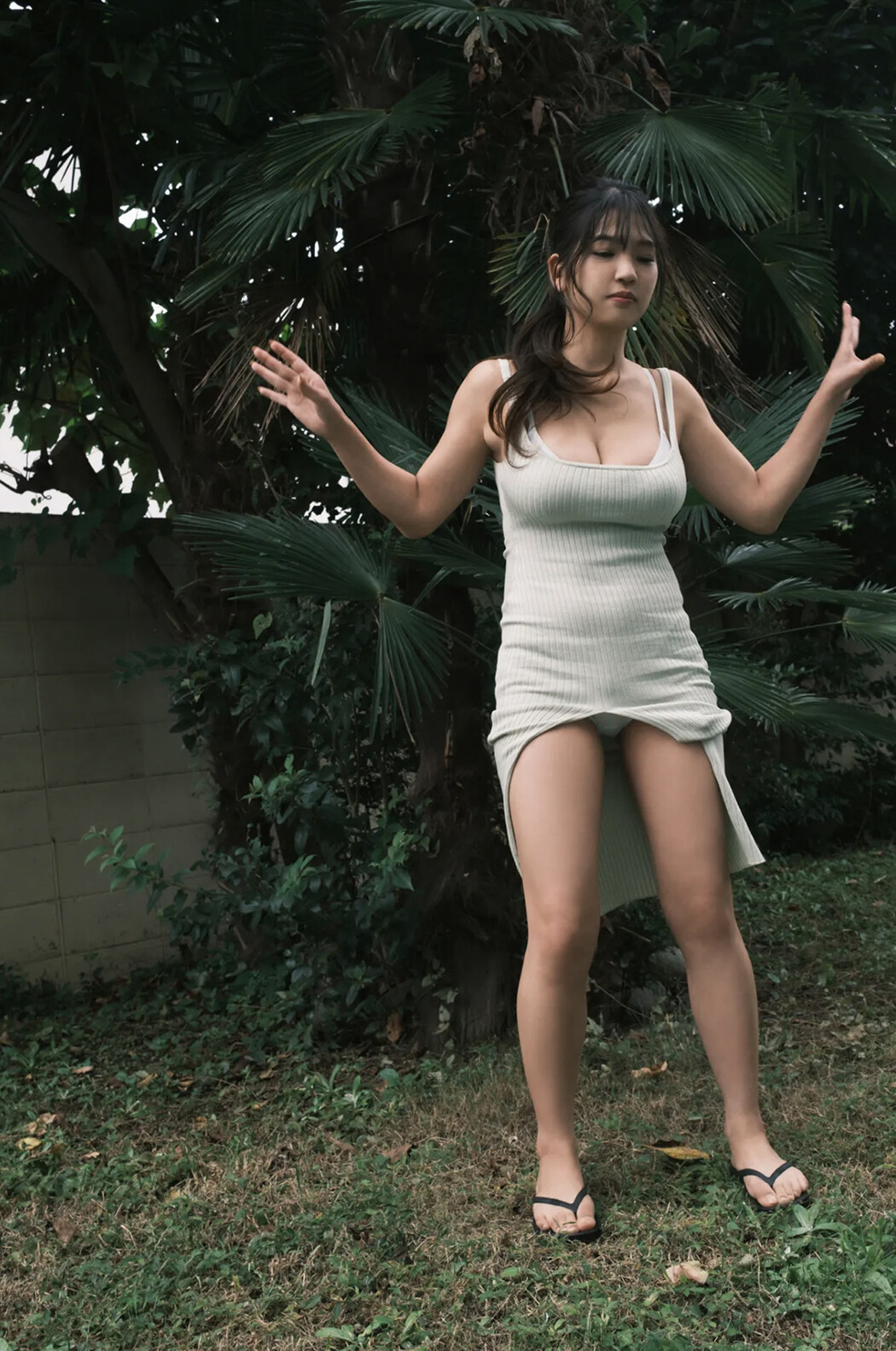 Aoi Fujino 藤乃あおい, FRIDAY GOLD フライデーゴールド とろけて、ときめく Vol.2 Cover Photo