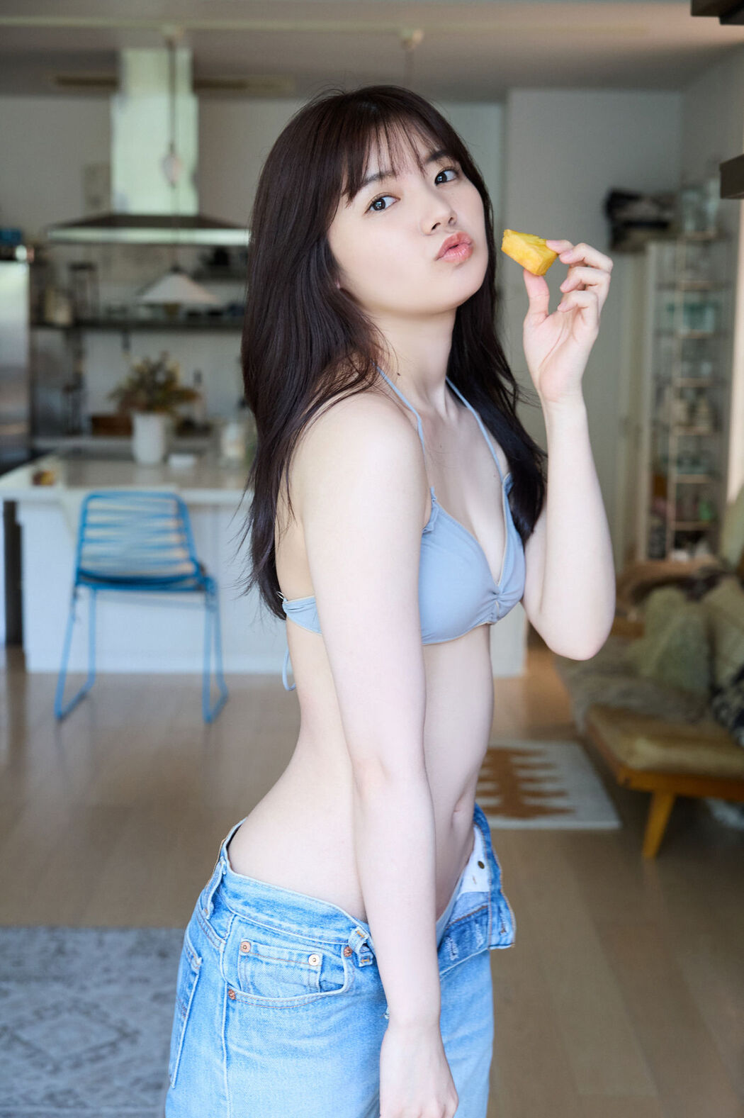 Ayano Hamaura 浜浦彩乃, FRIDAYデジタル写真集 「春を告げる花 Vol.1」 Set.01 Cover Photo