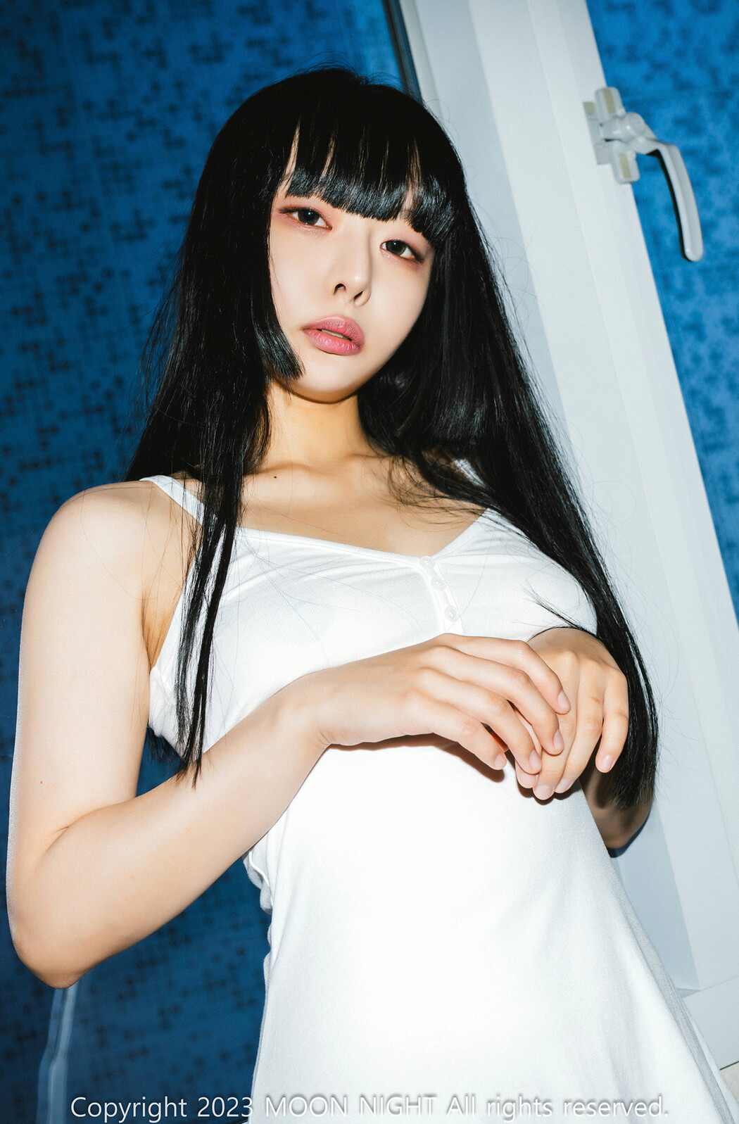 Min-Ah 민아, Moon Night Snap &#8216;Tie Min-Ah&#8217; Set.02