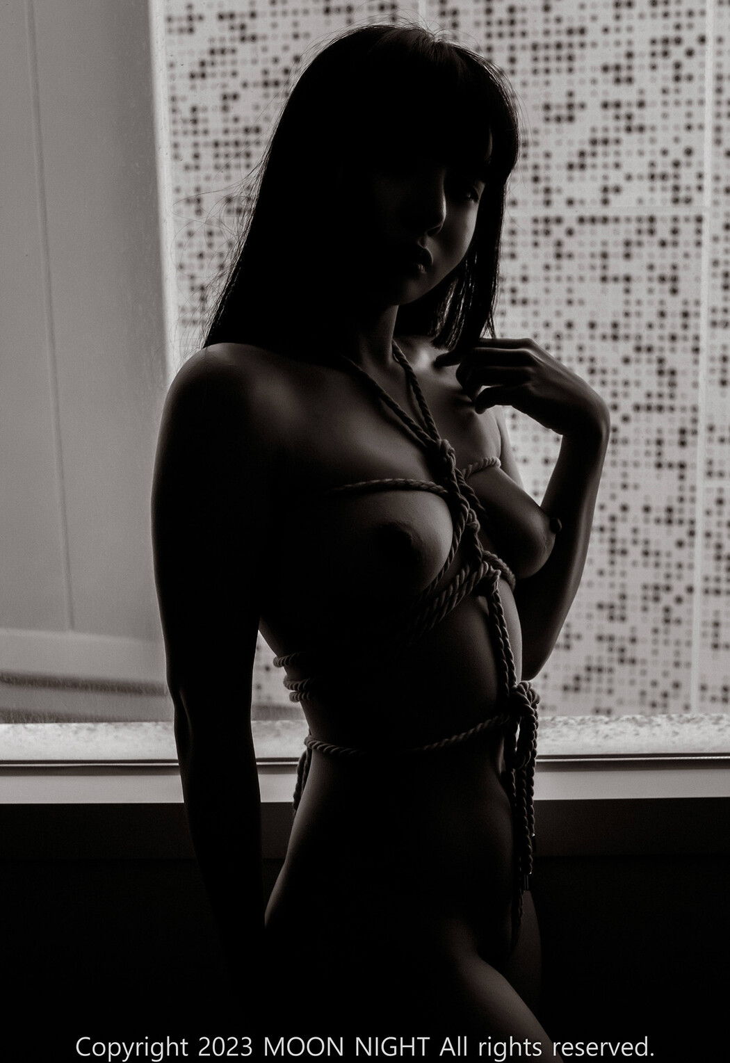 Min-Ah 민아, Moon Night Snap &#8216;Tie Min-Ah&#8217; Set.02