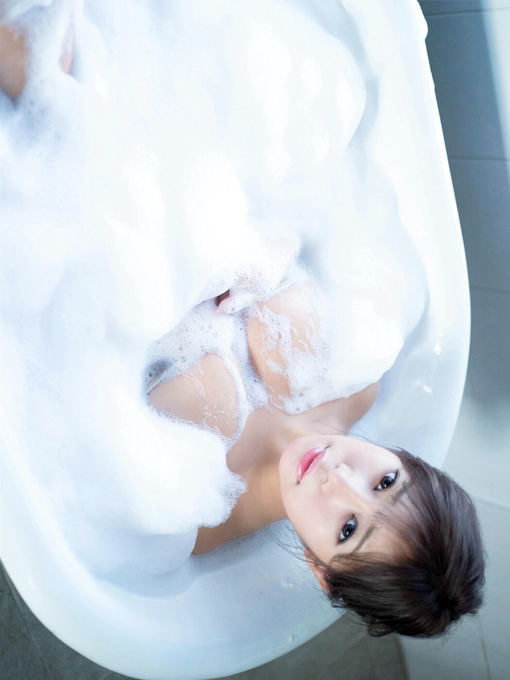 Ru Yumemi 夢見るぅ, FLASHデジタル写真集 [カップクイーン”隊長”の快進撃] Set.02