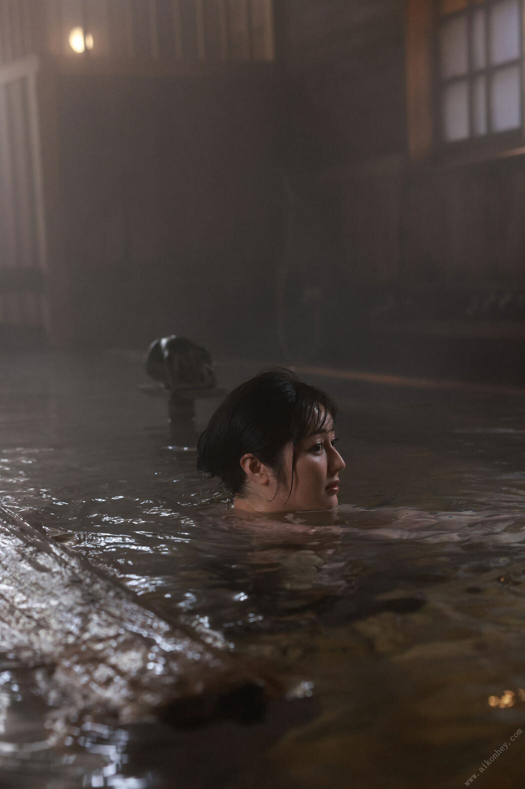 Manami Shindo 新藤まなみ, FRIDAYデジタル写真集 「Quenns オール未公開スペシャル Edition Vol.4」 Set.03