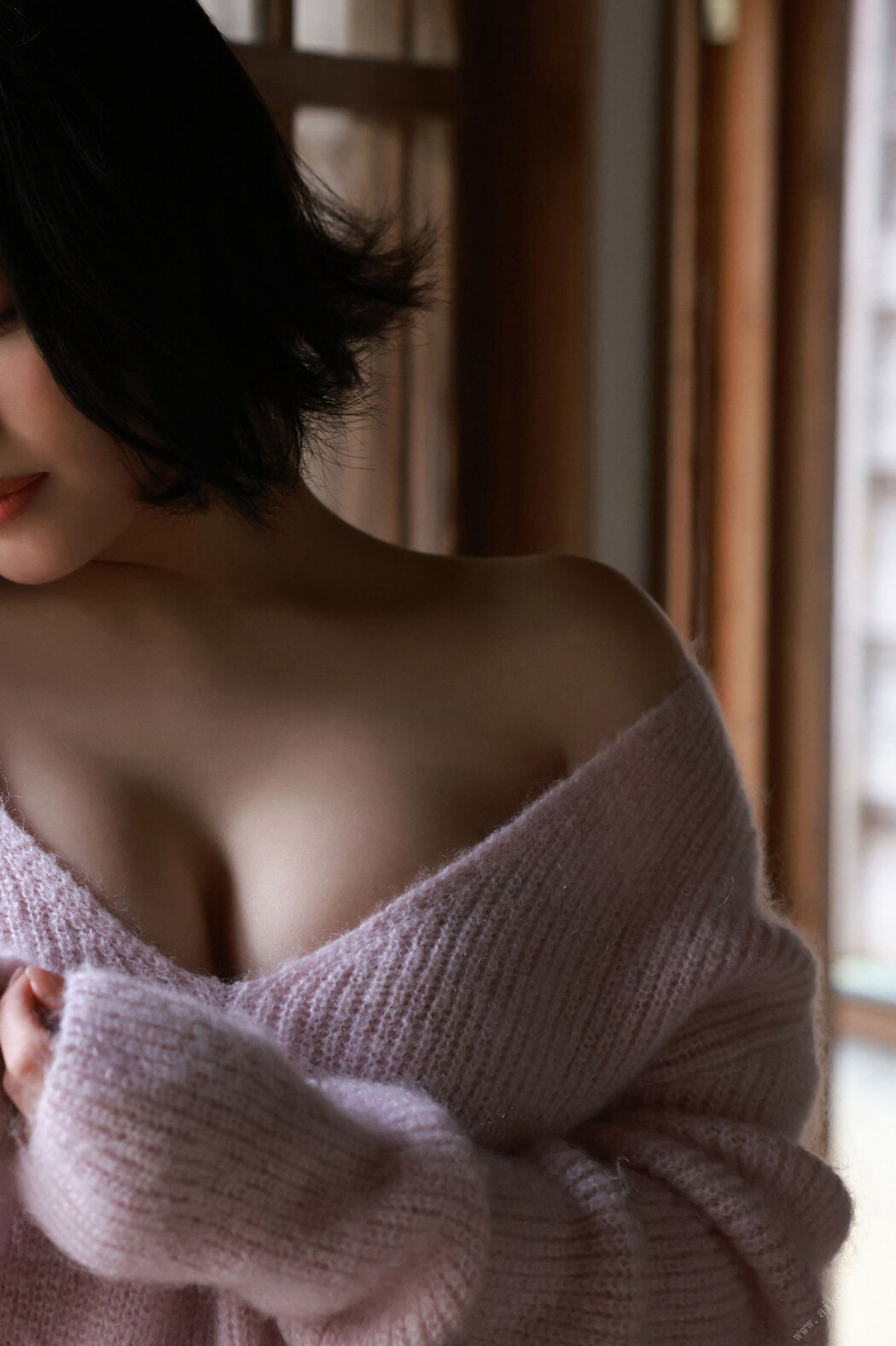 Manami Shindo 新藤まなみ, FRIDAYデジタル写真集 「Quenns オール未公開スペシャル Edition Vol.4」 Set.03