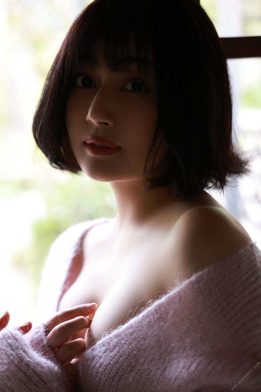 Manami Shindo 新藤まなみ, FRIDAYデジタル写真集 「Quenns オール未公開スペシャル Edition Vol.4」 Set.03