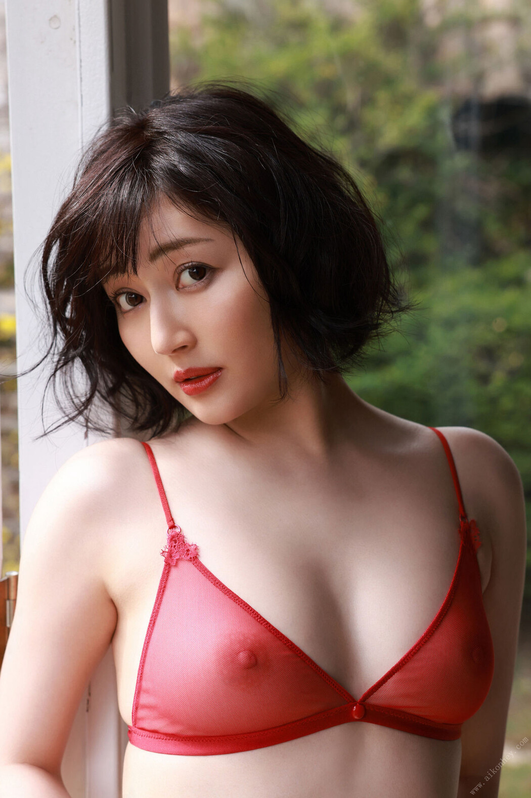 Manami Shindo 新藤まなみ, FRIDAYデジタル写真集 「Quenns オール未公開スペシャル Edition Vol.4」 Set.04