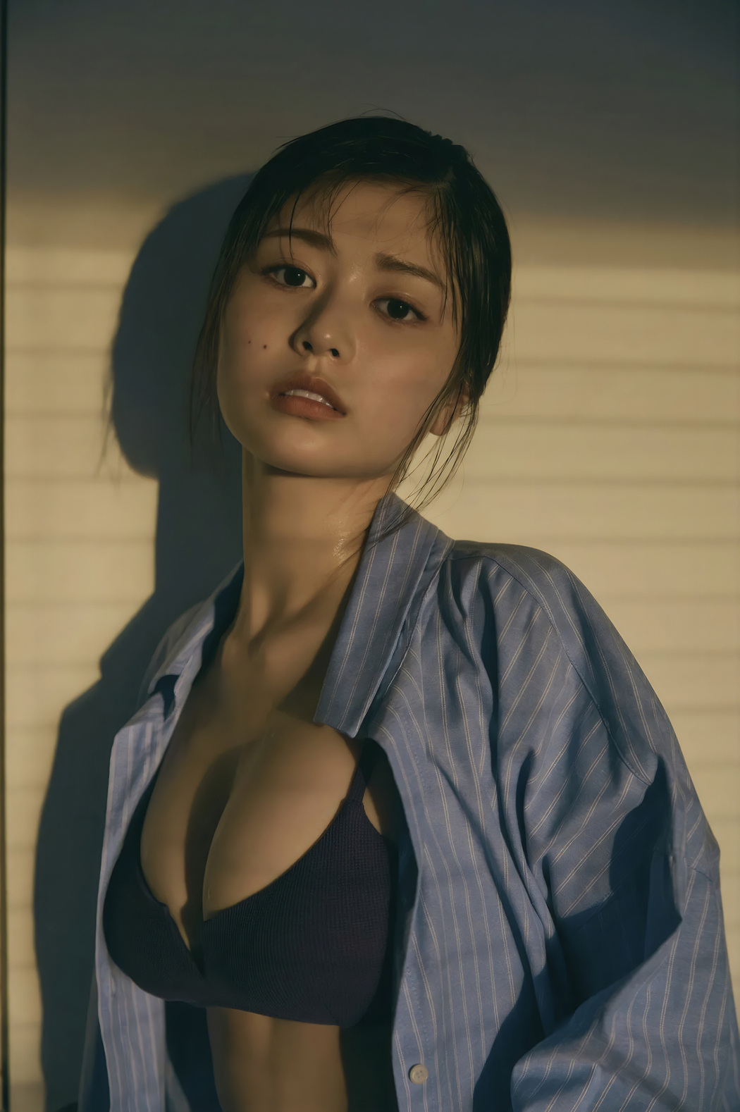 Yuzuha Saeki 冴木柚葉, FRIDAYデジタル写真集 [真昼のカノジョ] Set.02