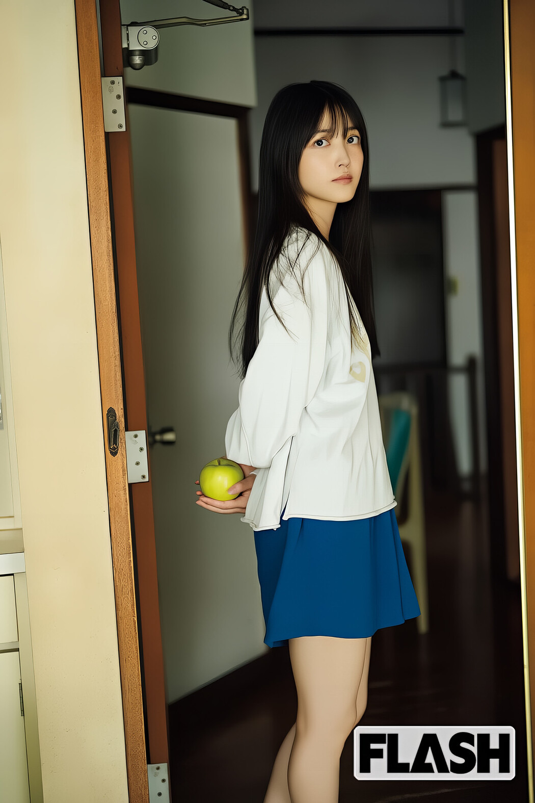 Shiori Kubo 久保史緒里, FLASH 2024.11.19 (フラッシュ 2024年11月19日号)