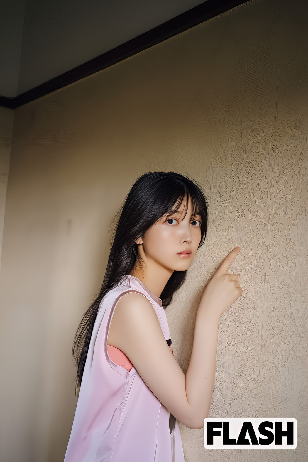 Shiori Kubo 久保史緒里, FLASH 2024.11.19 (フラッシュ 2024年11月19日号)