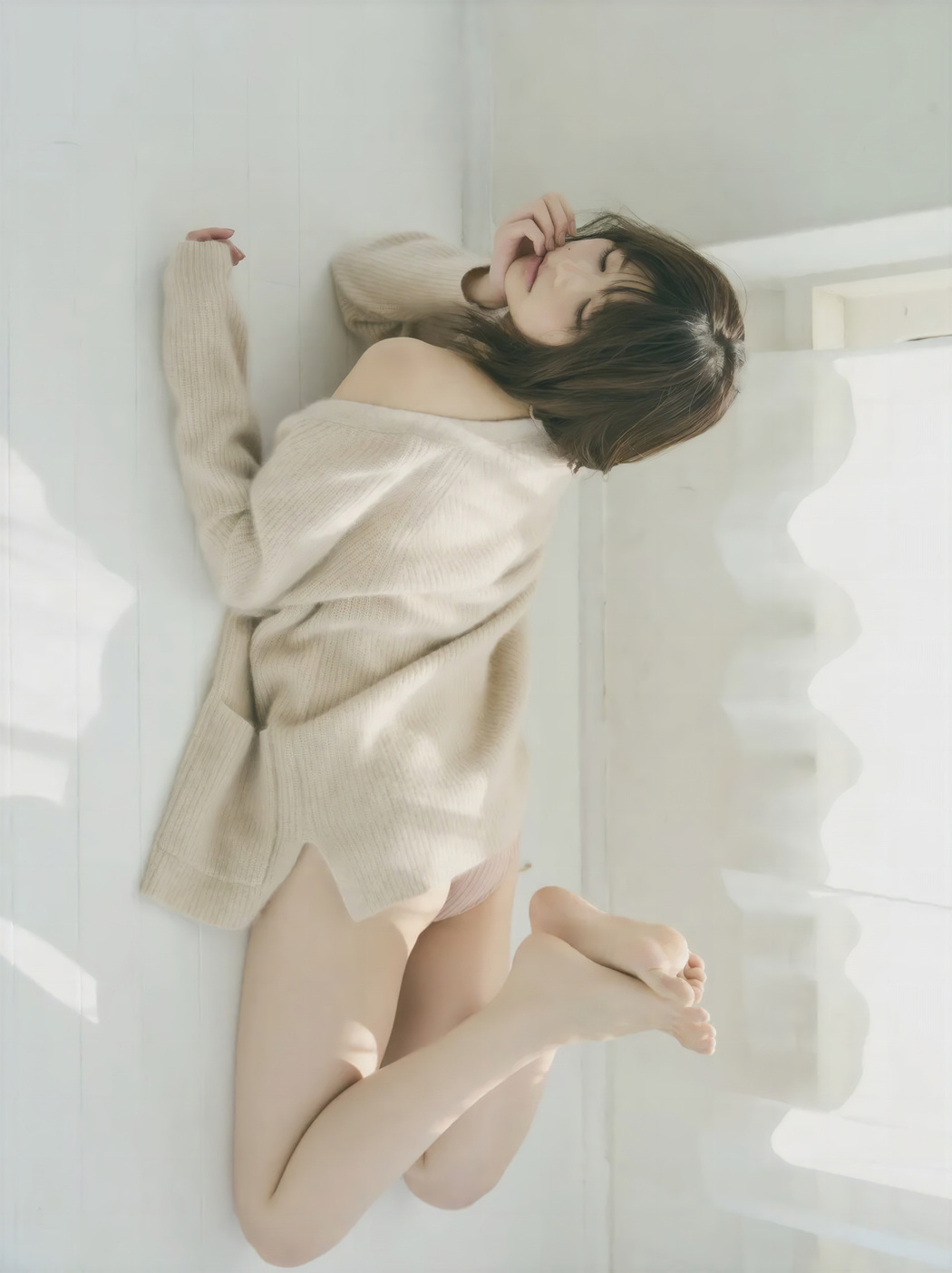 Yuzuha Saeki 冴木柚葉, FRIDAYデジタル写真集 [真昼のカノジョ] Set.01