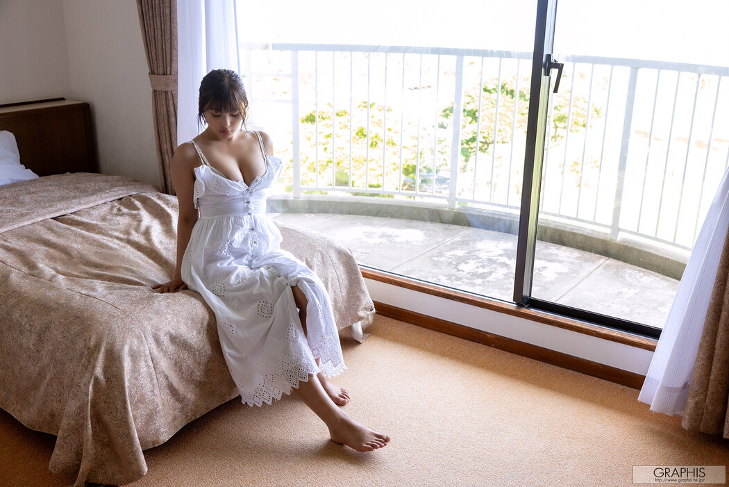 Hina Nitori 似鳥日菜, Graphis Gals 「Voluptuous」 Vol.06