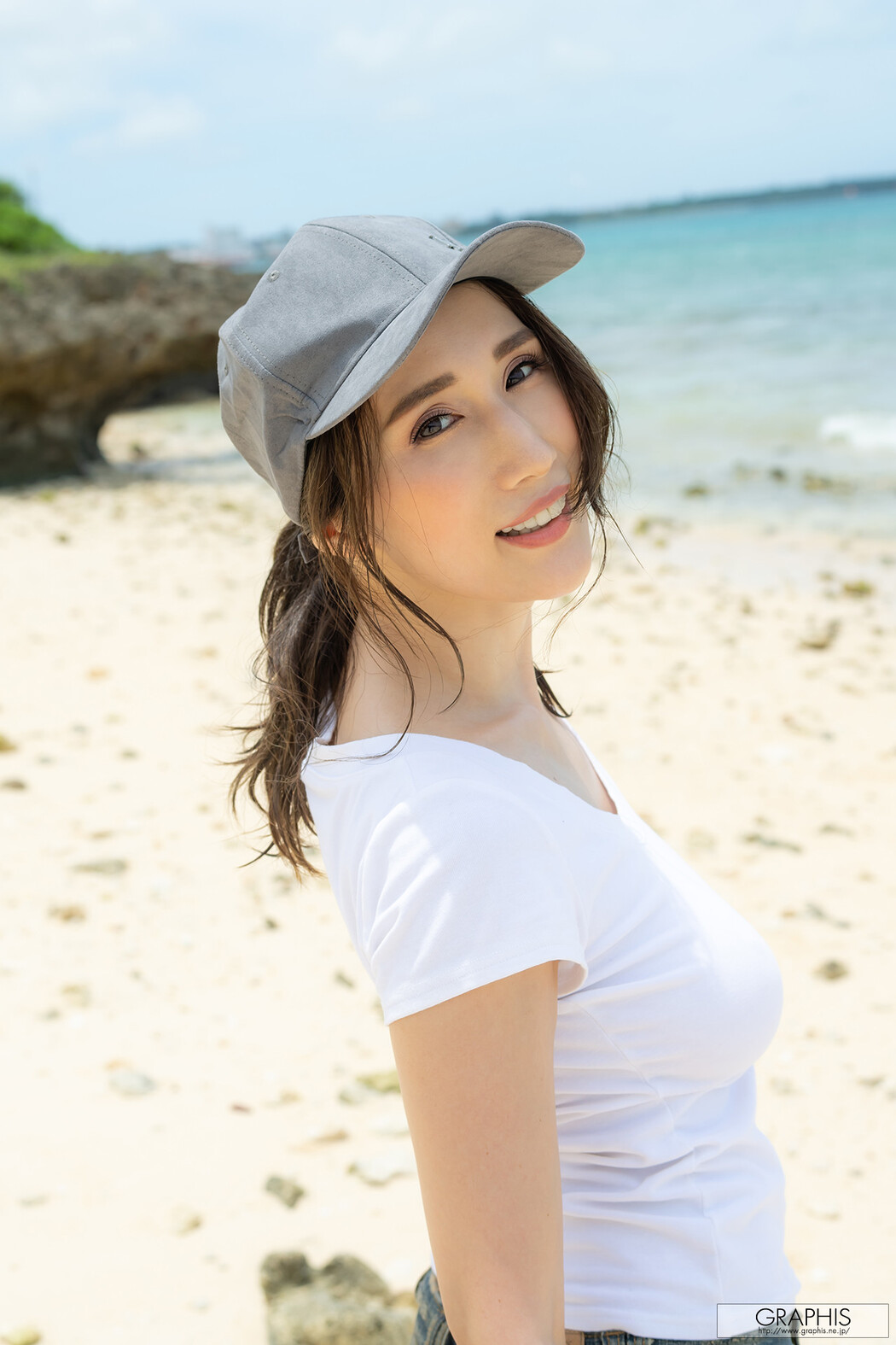 JULIA じゅりあ, Graphis Autumn Special [Real Woman] Vol.01