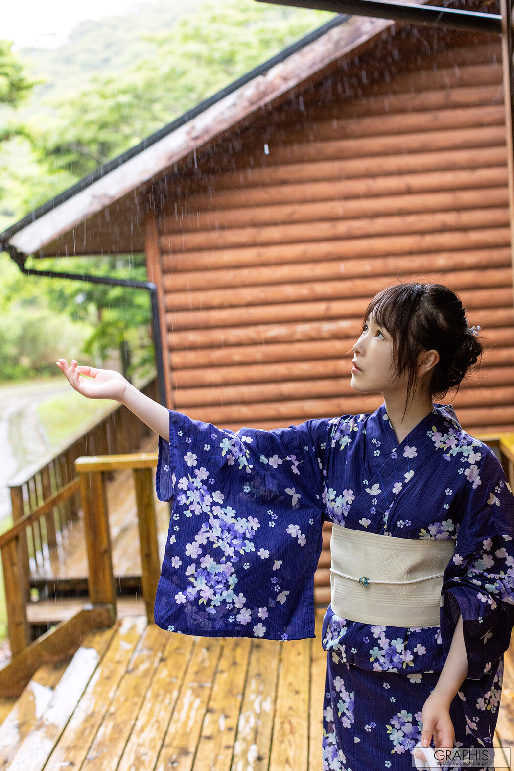 Jun Kasui 香水じゅん, Graphis Gals 「Perfume」 Vol.03