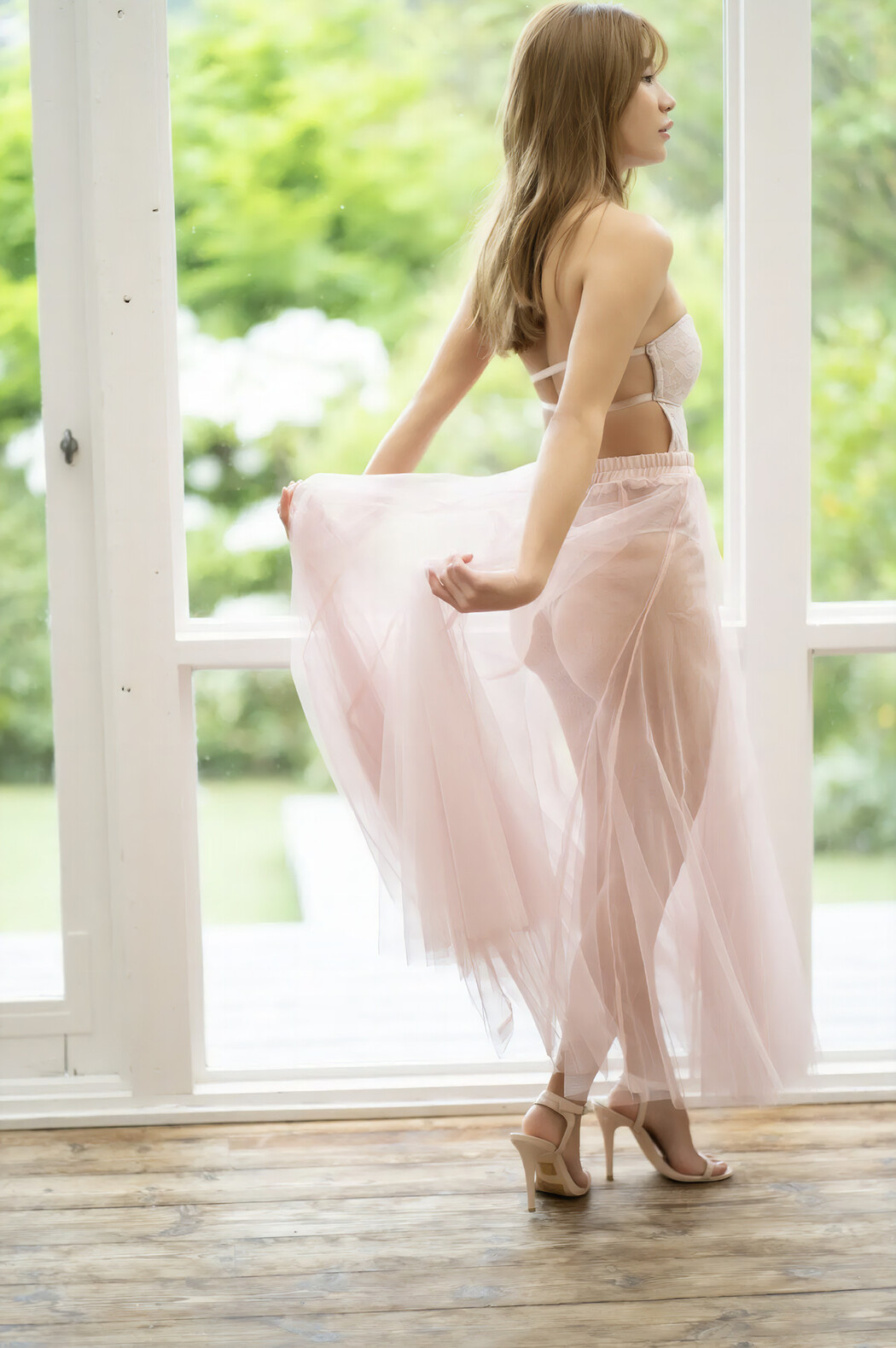 Aya Hazuki 葉月あや, FRIDAY GOLD フライデーゴールド 抱きしめて!Gカップ