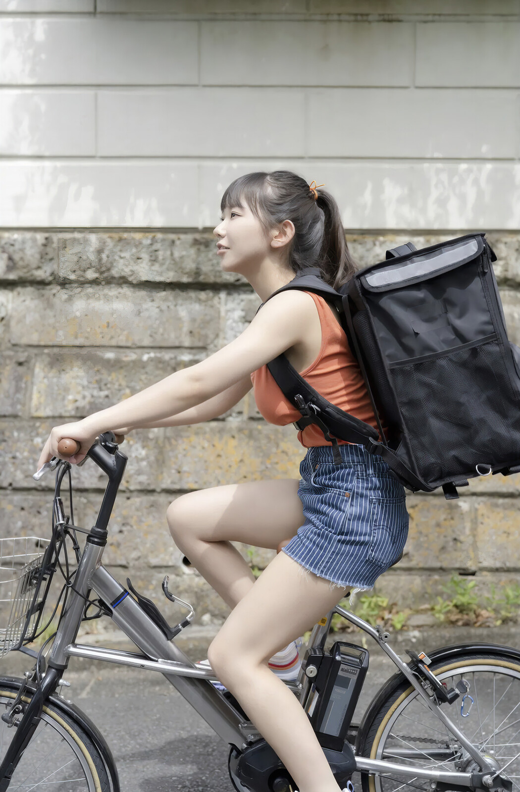 Marina Nagasawa 長澤茉里奈, FRIDAYデジタル写真集 「まりちゅうイーツのお届けでーす!」 Set.01