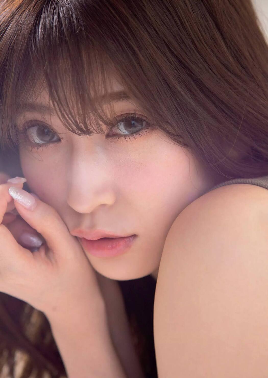 Akari Yoshida 吉田朱里, Weekly Playboy 2020 No.49 (週刊プレイボーイ 2020年49号)