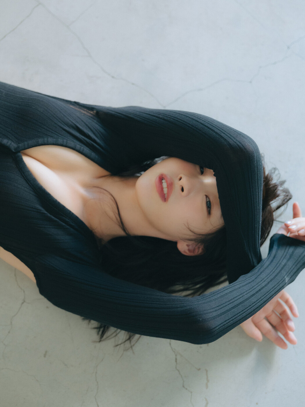 Yuka Oki 沖侑果, FLASHデジタル写真集 [Breaking compliance] Set.03