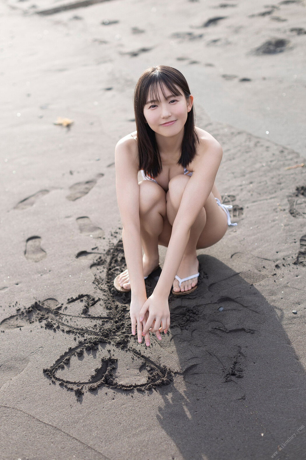 Nene Shida 志田音々, FRIDAYデジタル写真集 『ミオトナなねねまる Vol.2 100ページ超豪華版』 Set.01