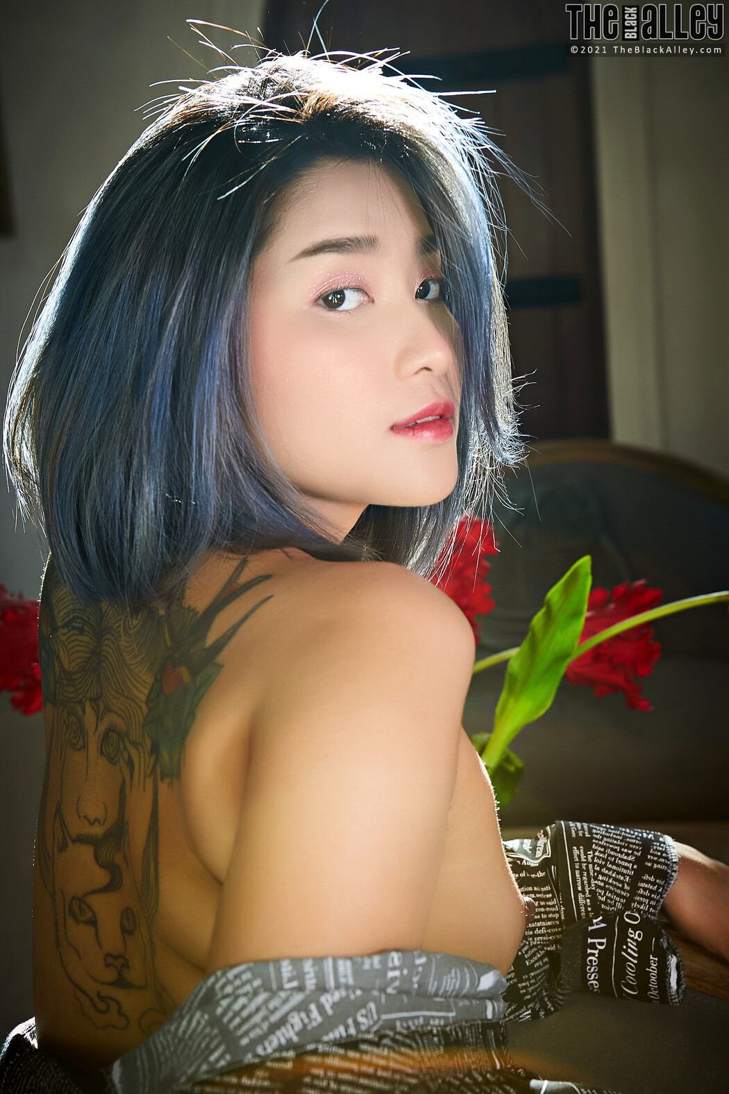 Apple The Black Alley Photobook Set.138