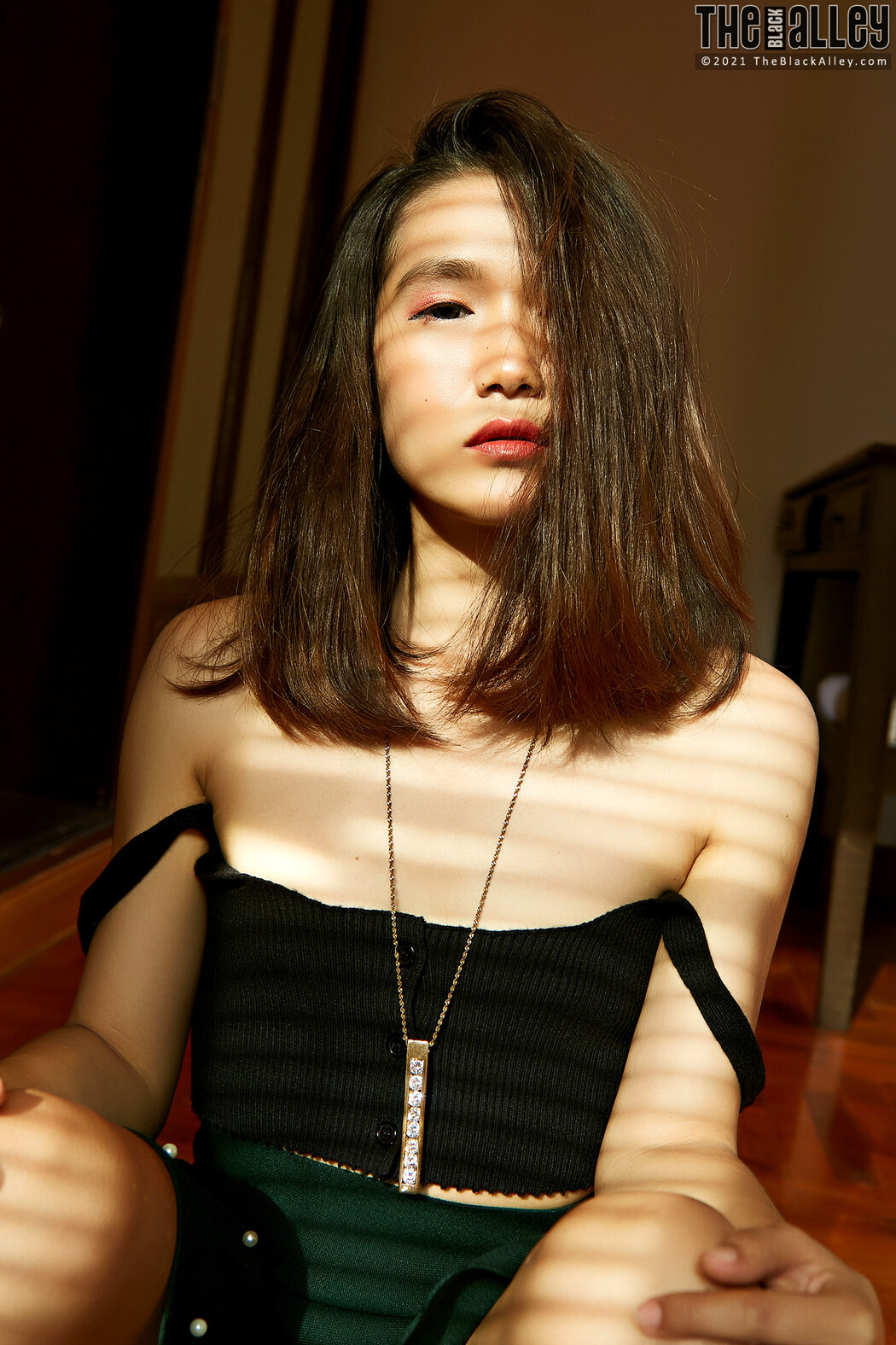 Chia Ling The Black Alley Photobook Set.41