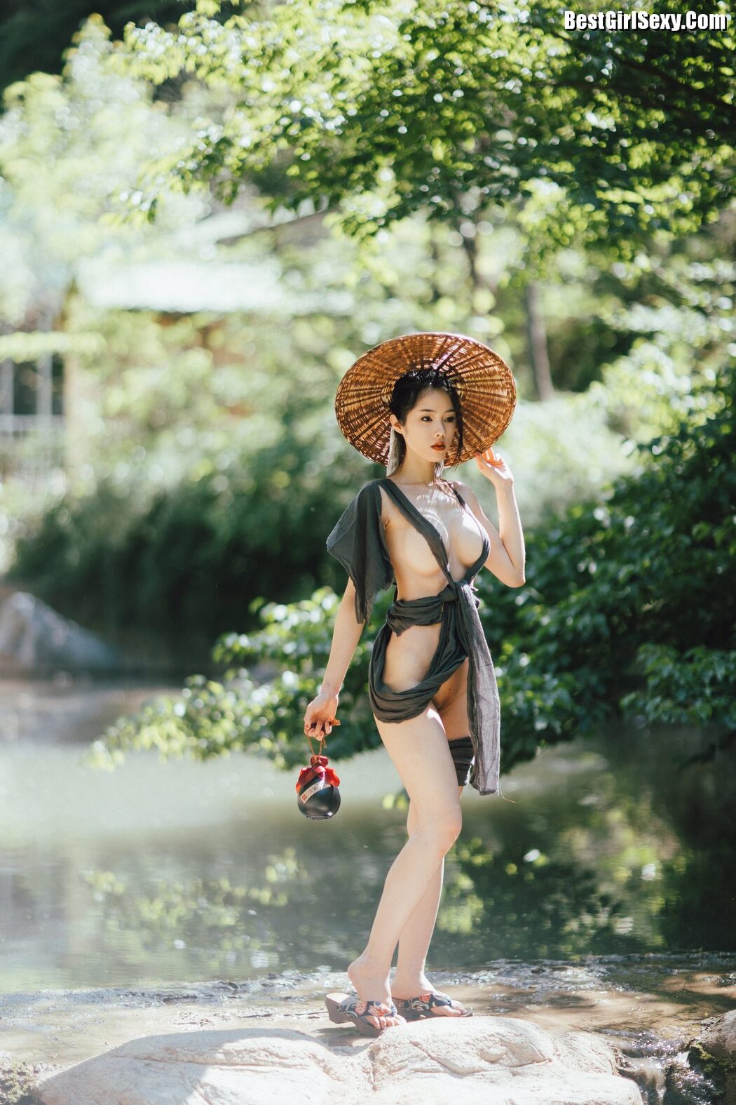 Coser@钛合金TiTi – 山间 A