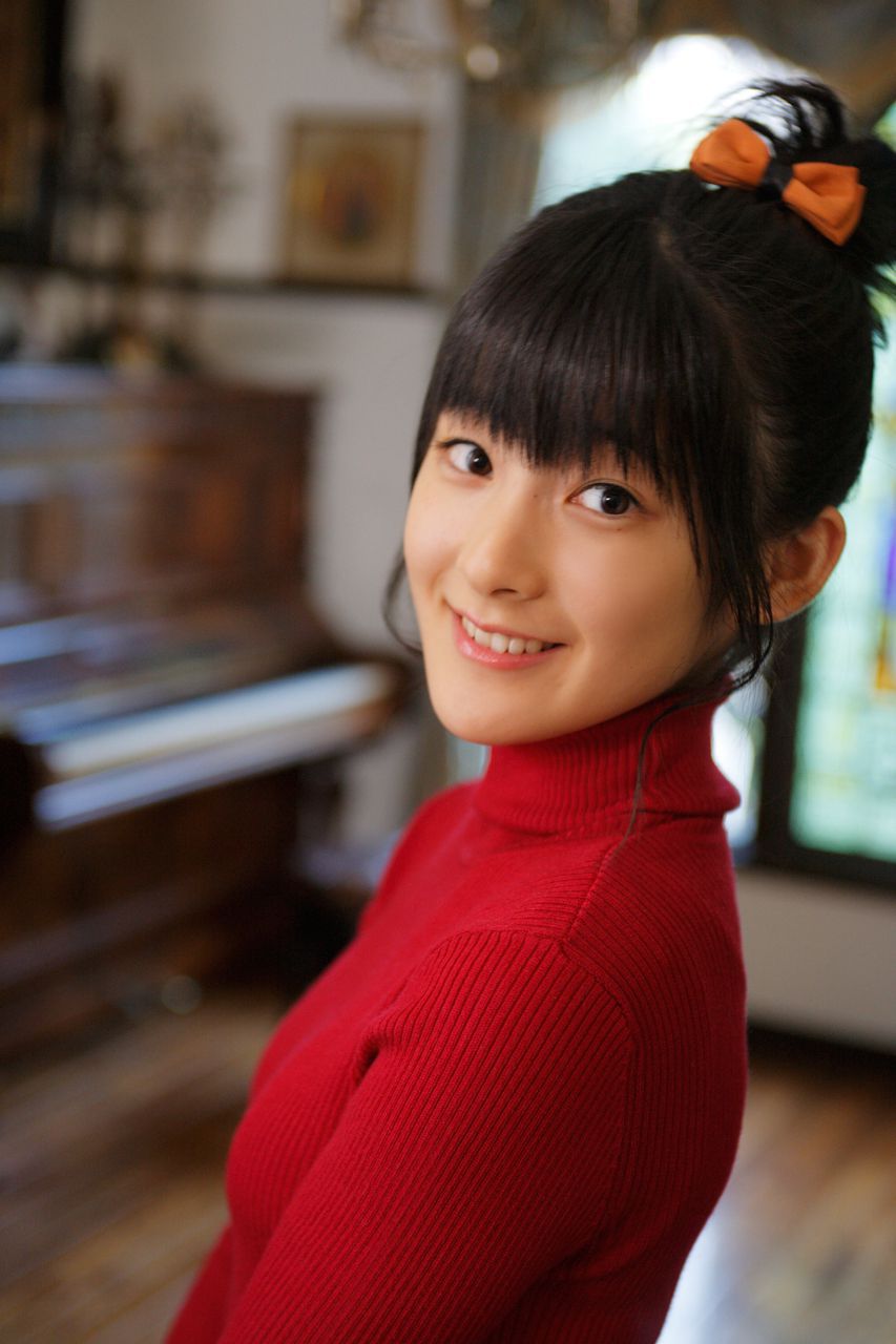 Momoko Tsugunaga Momoko Tsuguinaga [Hello! Project Digital Books] Vol.98