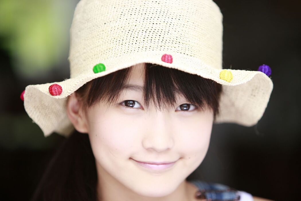 Riho Sayashi Riho Sayashi [Hello! Project Digital Books] Vol.93