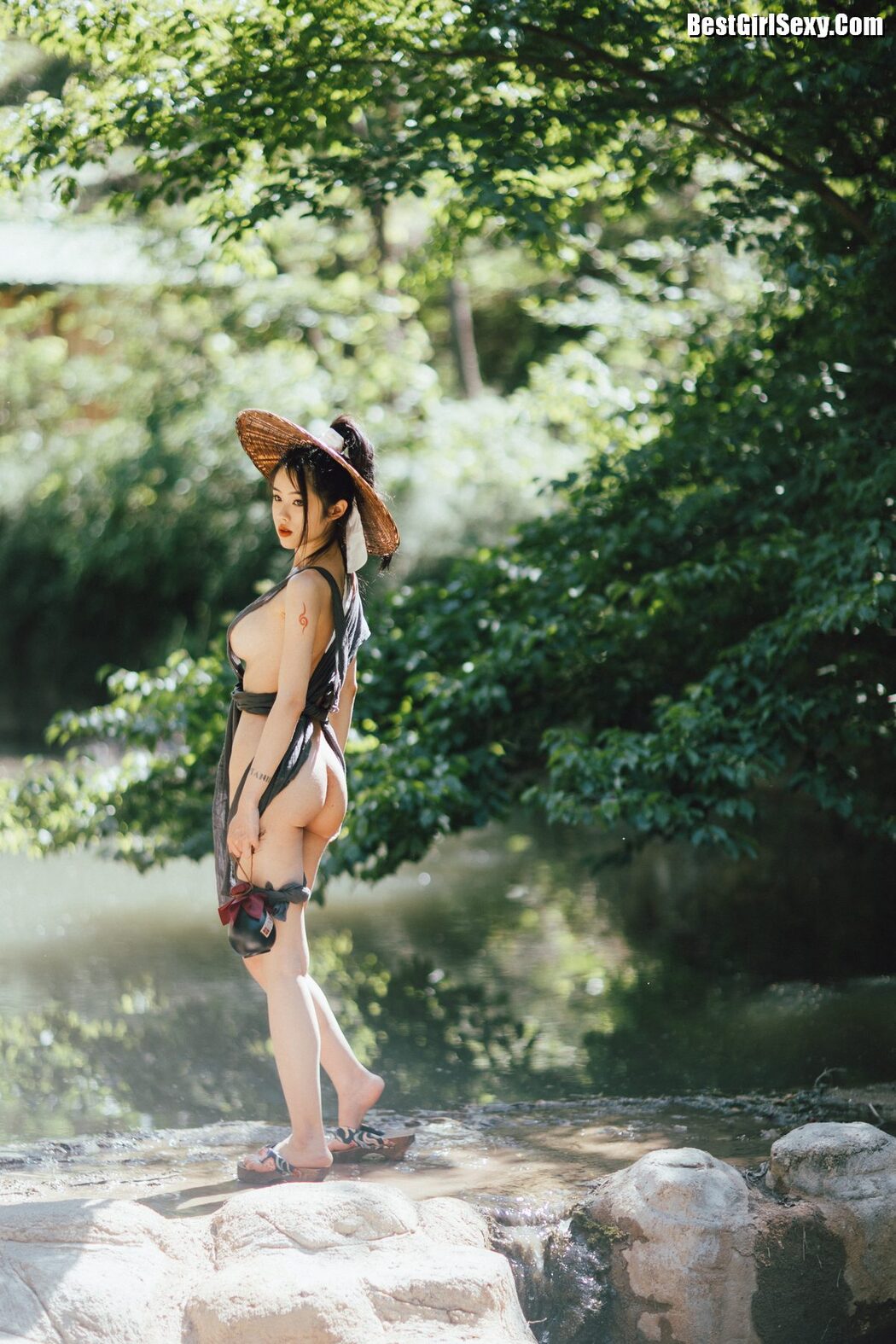 Coser@钛合金TiTi – 山间 A