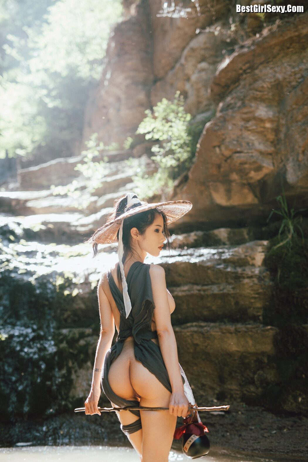 Coser@钛合金TiTi – 山间 A