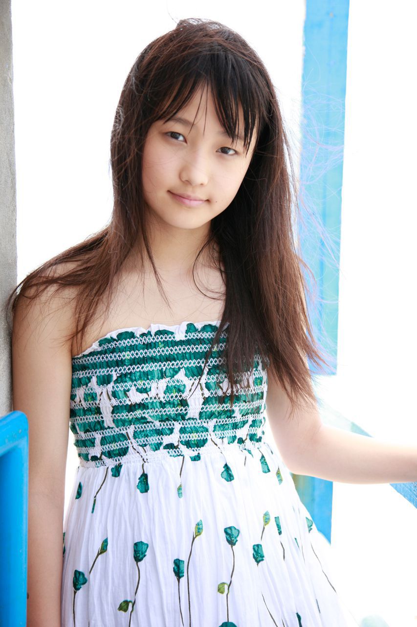 Riho Sayashi Riho Sayashi [Hello! Project Digital Books] Vol.93