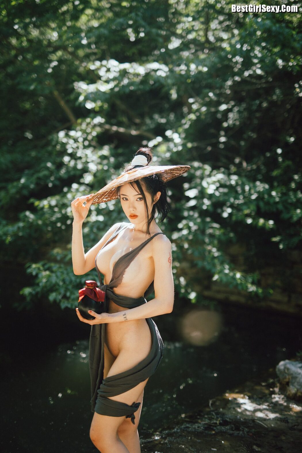 Coser@钛合金TiTi – 山间 A