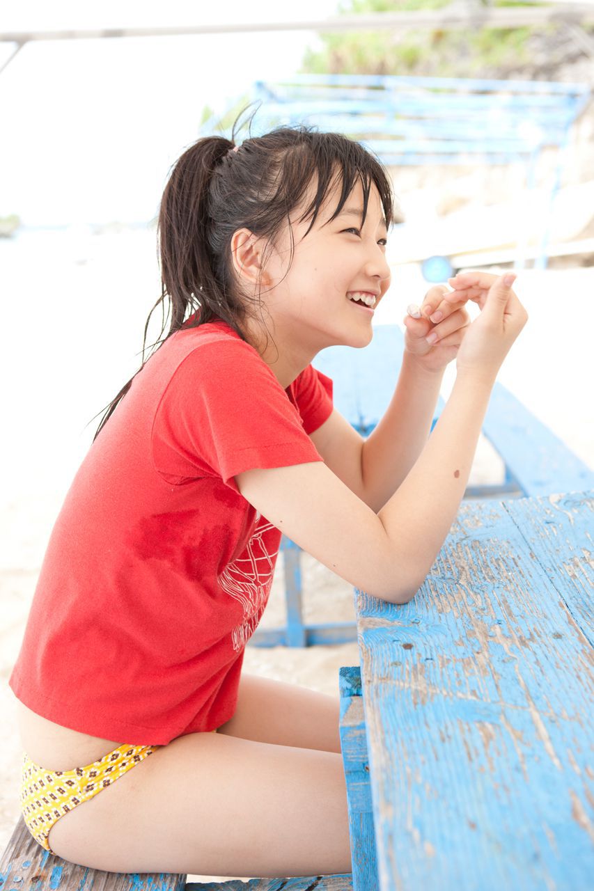 Riho Sayashi Riho Sayashi [Hello! Project Digital Books] Vol.93