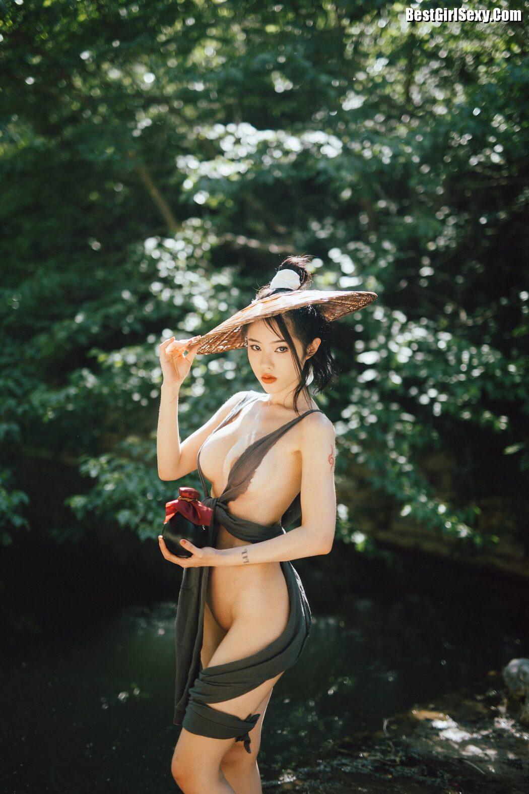 Coser@钛合金TiTi – 山间 A