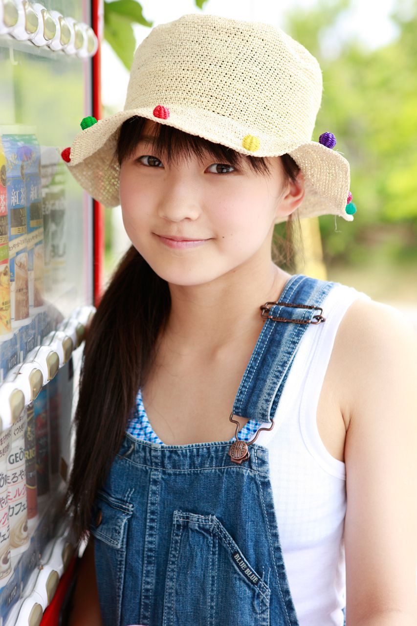 Riho Sayashi Riho Sayashi [Hello! Project Digital Books] Vol.93