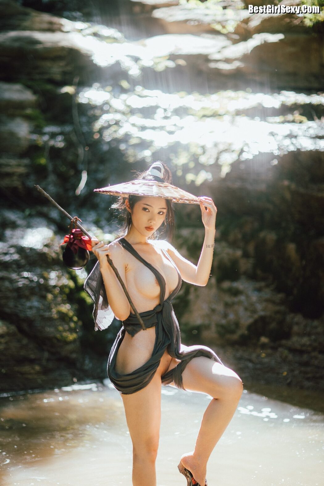 Coser@钛合金TiTi – 山间 A