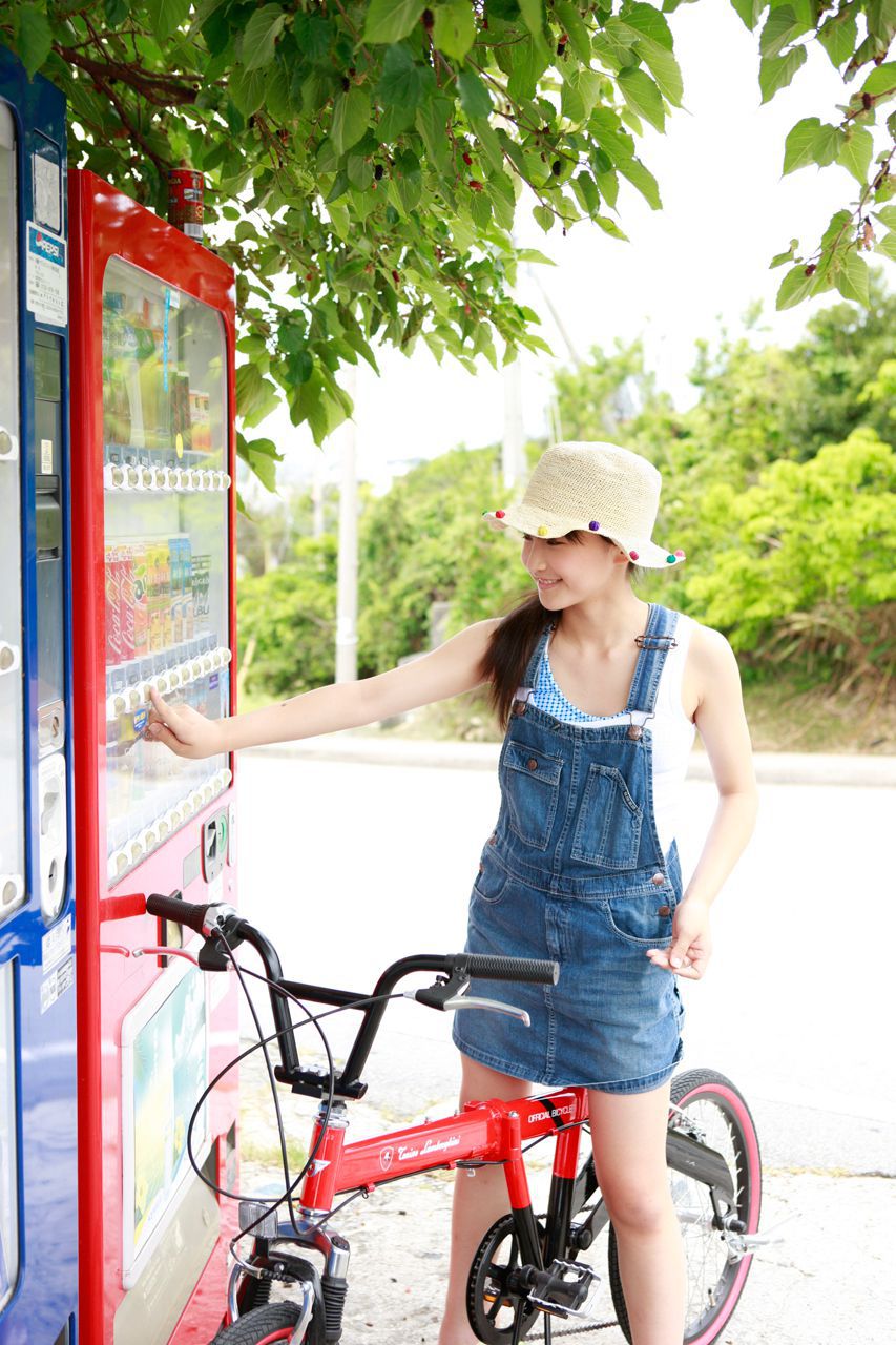 Riho Sayashi Riho Sayashi [Hello! Project Digital Books] Vol.93