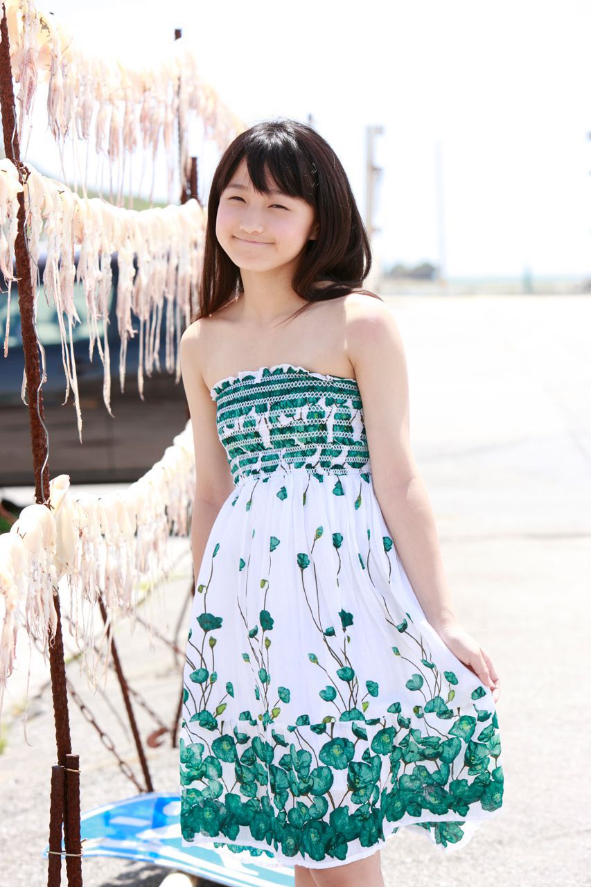 Riho Sayashi Riho Sayashi [Hello! Project Digital Books] Vol.93