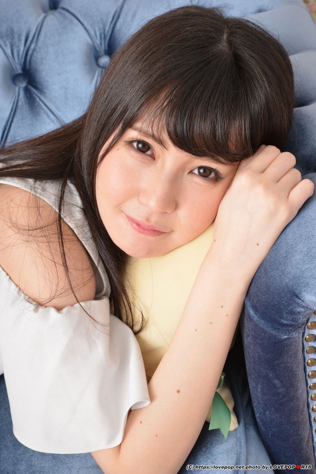 Riho Sayashi [Hello! Project Digital Books] Vol.105