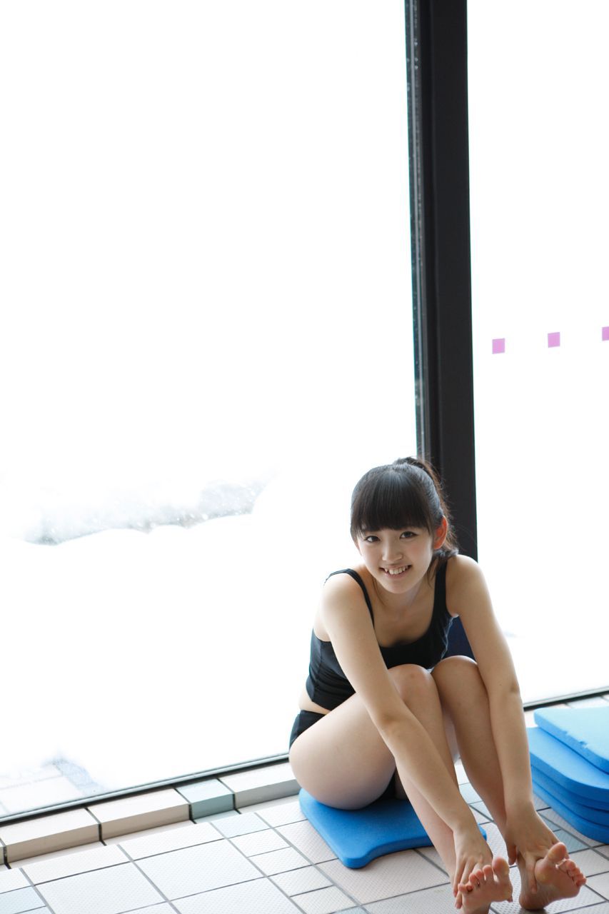 Airi Suzuki [Hello! Project Digital Books] Vol.90