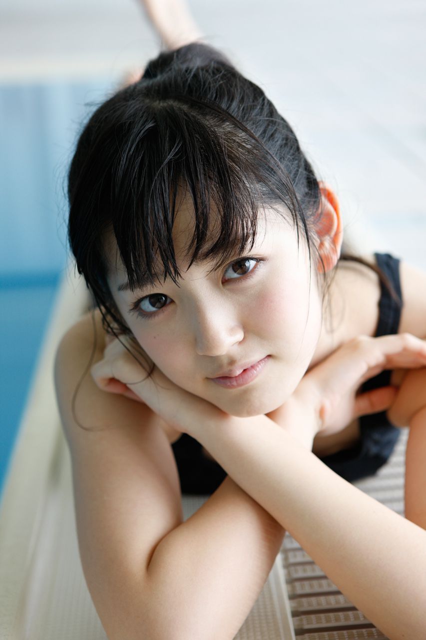 Airi Suzuki [Hello! Project Digital Books] Vol.90