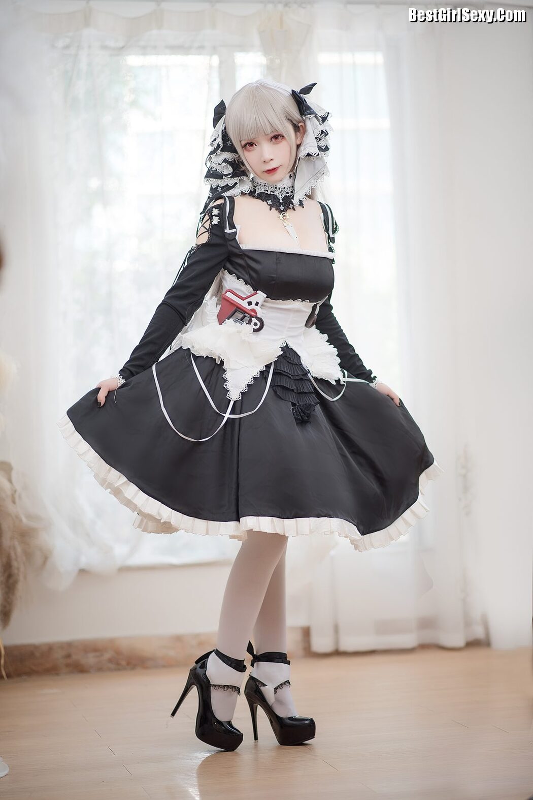 Coser@樱落酱w – 可畏