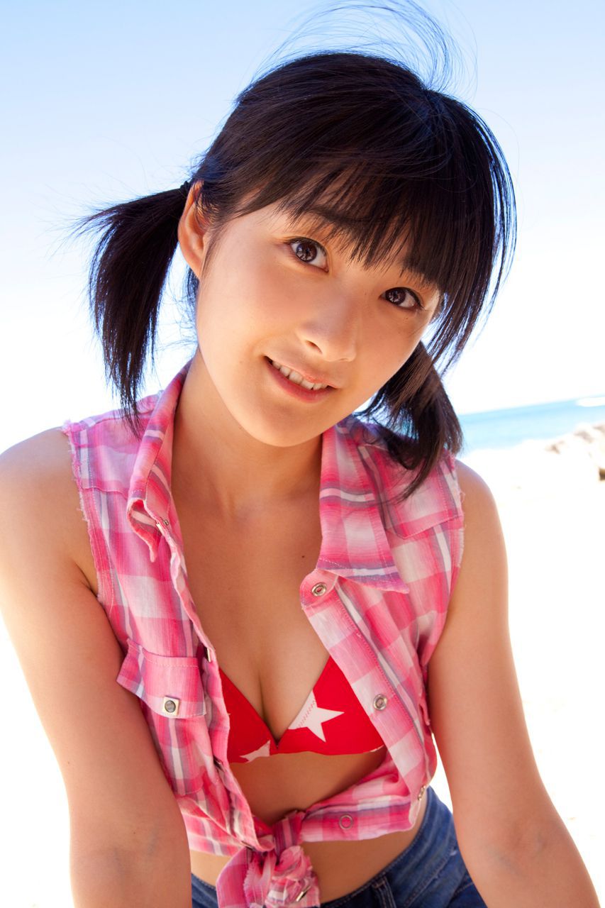 Tsugunaga Momoko [Hello! Project Digital Books] Vol.77