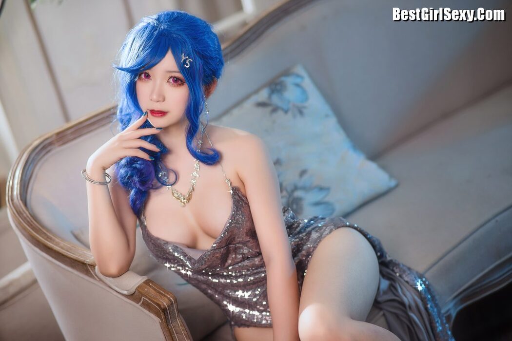 Coser@樱落酱w – 圣路易斯礼服