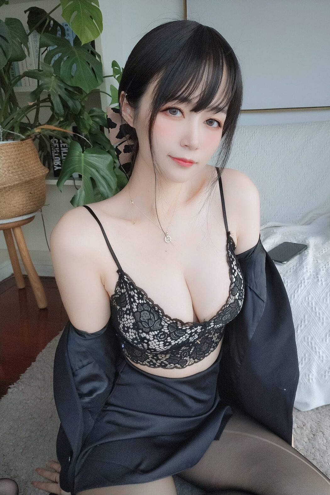 Coser@白银81 Vol.110酒后女秘书 自撮り Vol.49 動画入り Cover Photo