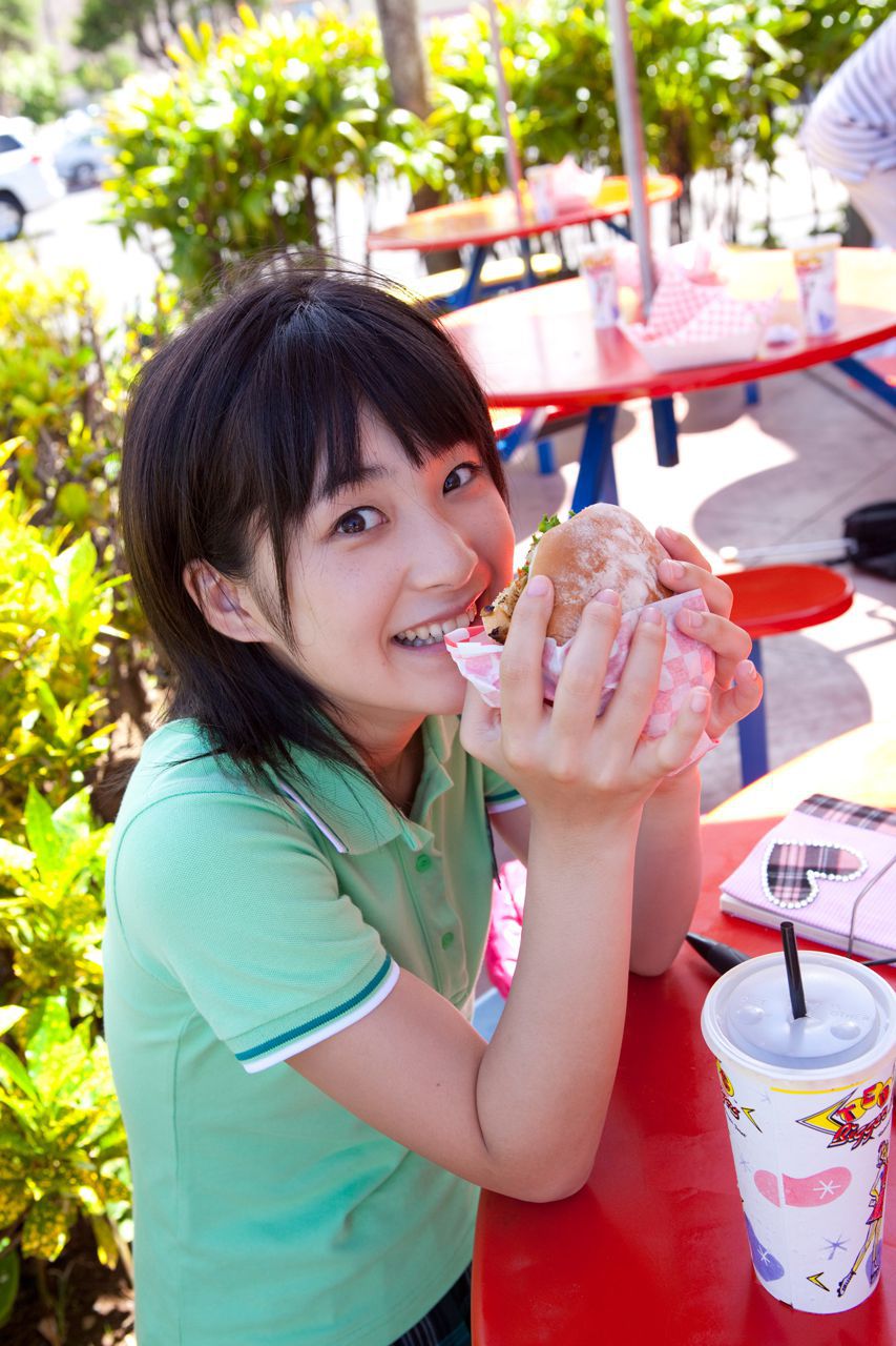 Tsugunaga Momoko [Hello! Project Digital Books] Vol.77