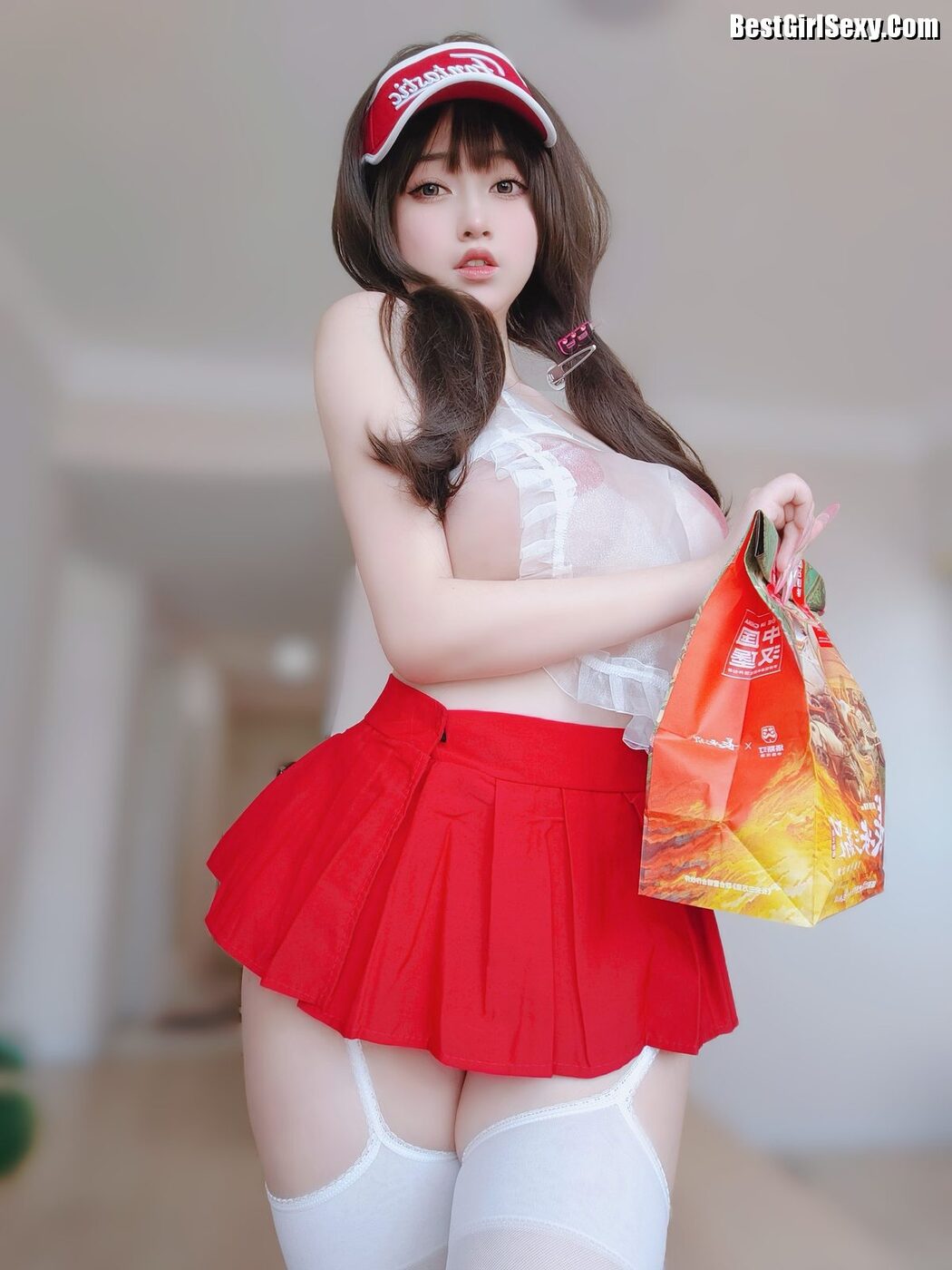 Coser@女主K – 性感快递员 B